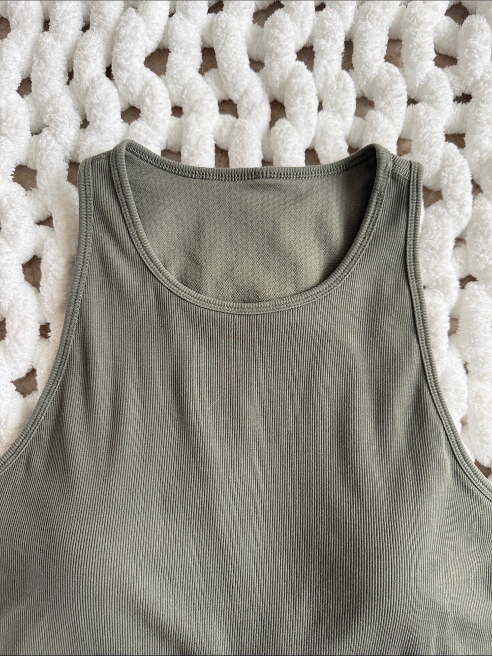 Vuori Pose Ribbed Tank Green Size L - Picture 2 of 5